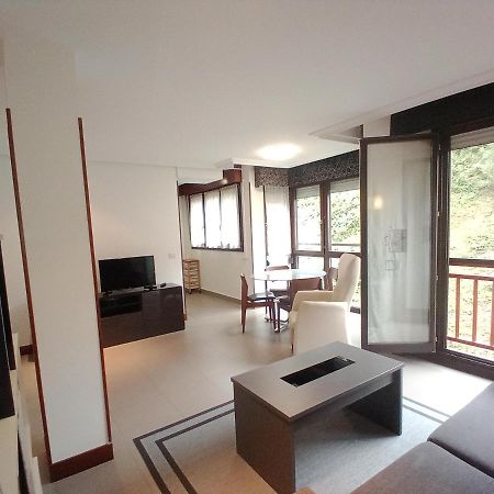 Apartamento Ana Con Garaje 에이바르 외부 사진